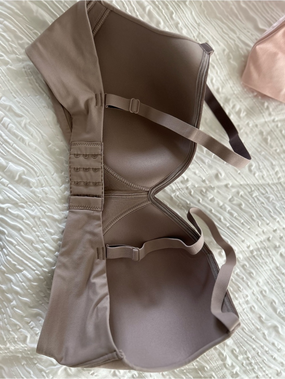 NWT - Size L - Calvin Klein 2-Pack Wirefree Microfiber Bras - Beige & Light Pink - Picture 4 of 10